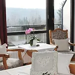 Hubertus 3*