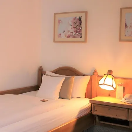 Landhotel Hubertus 3*